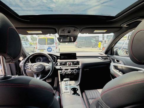 Used 2023 Genesis G70 2.0T w/ Sport Prestige Package AWD/4WD image 15