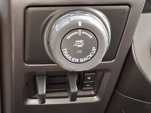 Used 2020 Ford F150 XLT w/ Equipment Group 302A Luxury AWD/4WD image 24