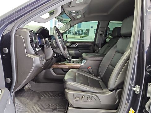 Used 2022 Chevrolet Silverado 1500 RST w/ Texas Edition Plus AWD/4WD image 16