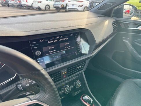 Used 2024 Volkswagen Jetta GLI Autobahn w/ GLI Black Package image 24