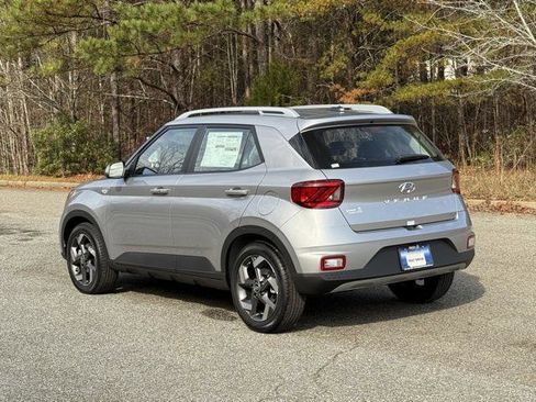 New 2026 Hyundai Venue SEL image 4