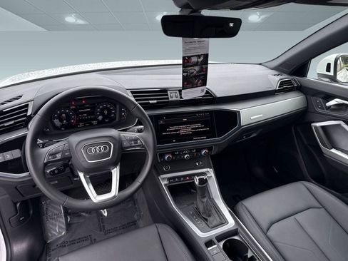 New 2025 Audi Q3 2.0T Premium image 27