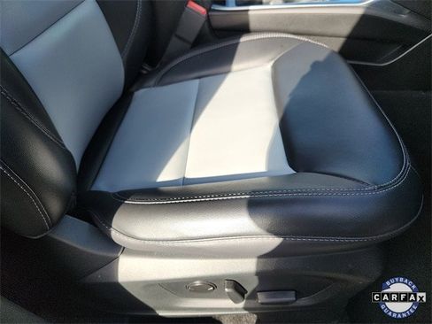 Certified 2023 Ford Explorer XLT w/ Equipment Group 202A image 33