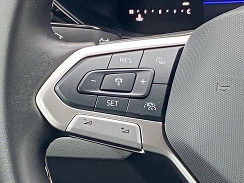 Certified 2024 Volkswagen Taos S image 5