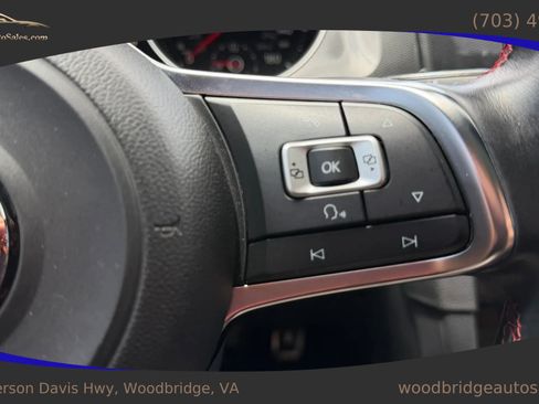 Used 2015 Volkswagen GTI Autobahn FWD image 22