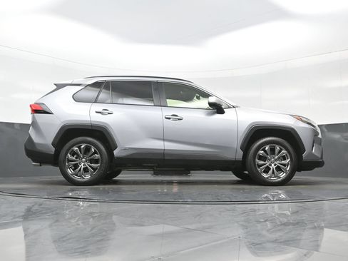 Used 2023 Toyota RAV4 XLE Premium AWD/4WD image 35