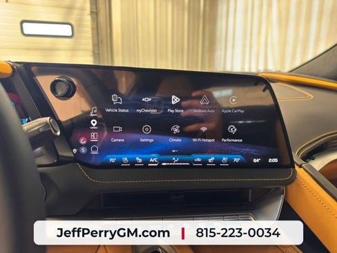 Used 2026 Chevrolet Corvette Stingray Premium Cpe w/ Z51 Performance Package RWD image 12