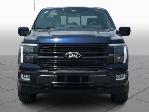 Used 2024 Ford F150 Platinum w/ FX4 Off-Road Package image 3