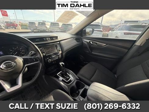 Used 2020 Nissan Rogue SV AWD/4WD image 11