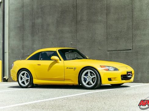 Used 2001 Honda S2000 image 61