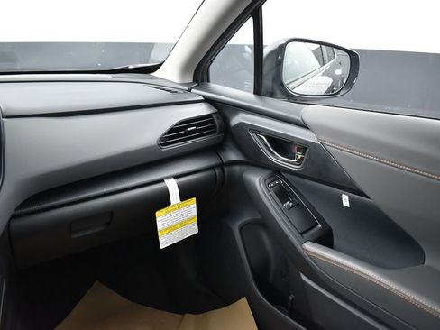 New 2026 Subaru Crosstrek 2.5i Limited w/ Crosstrek Mirror Package image 14