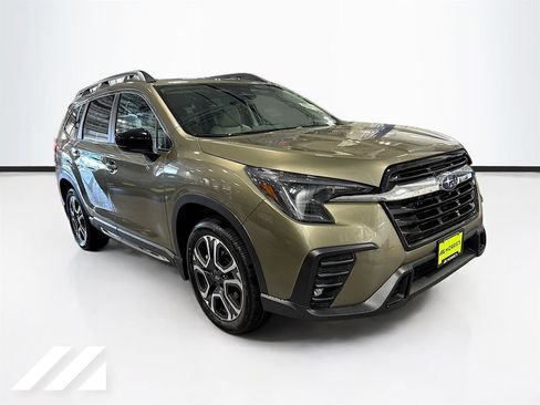 New 2026 Subaru Ascent Limited AWD/4WD image 3