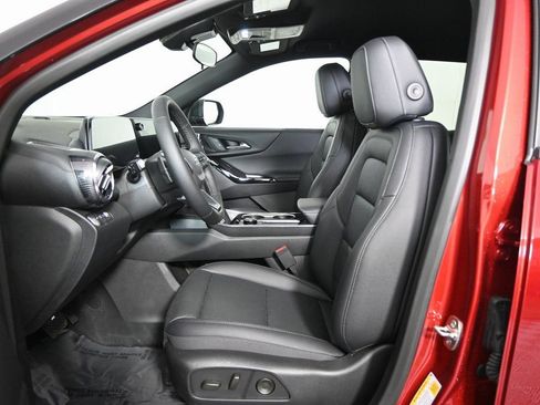 New 2026 Chevrolet Equinox LT w/ Convenience Package II AWD/4WD image 20