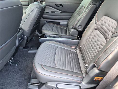 New 2026 Nissan Pathfinder Rock Creek w/ Rock Creek Premium Package AWD/4WD image 15