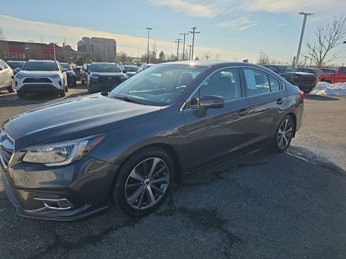 Used 2019 Subaru Legacy 2.5i Limited image 2