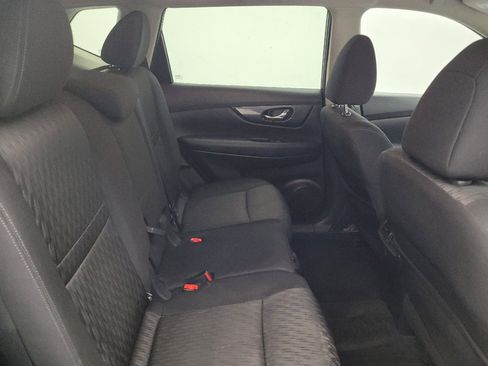 Used 2017 Nissan Rogue SV w/ SV Premium Package FWD image 19