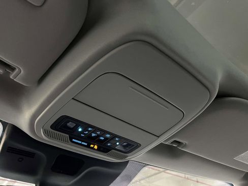 Used 2025 Ford Expedition Max Platinum w/ Platinum Ultimate Package image 30