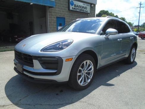 Used 2023 Porsche Macan w/ Driver Memory Package AWD/4WD image 2