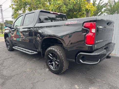 Used 2022 Chevrolet Silverado 1500 Custom Trail Boss AWD/4WD image 14