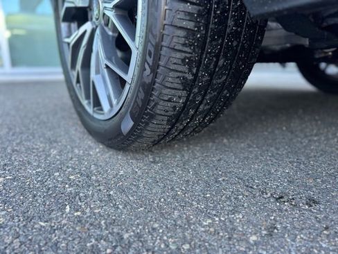 Certified 2025 Audi Q5 Premium Plus image 9