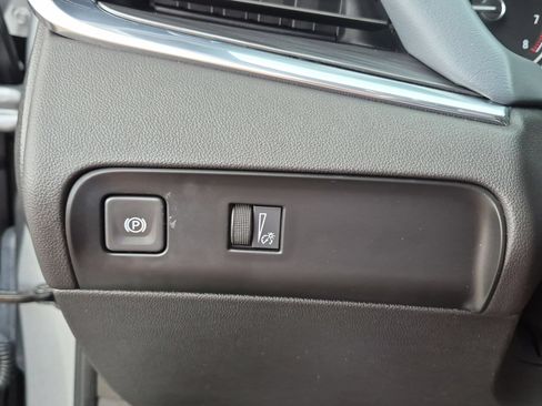 Certified 2023 Buick Enclave Essence AWD/4WD image 16