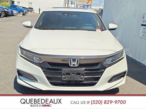 Used 2019 Honda Accord Sport image 2