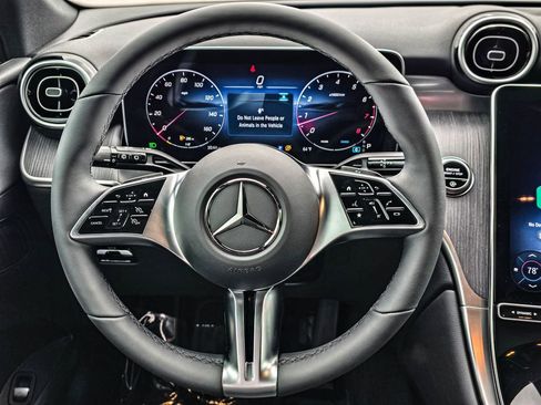 New 2026 Mercedes-Benz GLC 300 4MATIC image 32