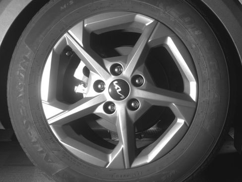 Used 2025 Kia K4 FWD image 15