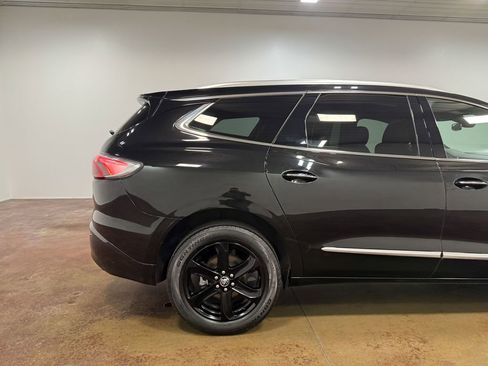 Used 2023 Buick Enclave Essence w/ Experience Buick Package image 33
