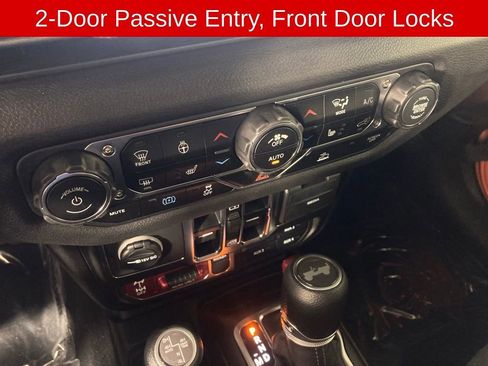 New 2025 Jeep Wrangler Willys 4xe image 9