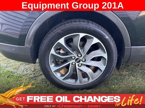 Used 2022 Lincoln Nautilus Reserve w/ Equipment Group 201A image 12