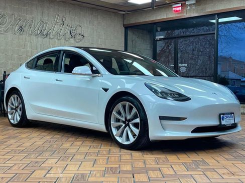 Used 2020 Tesla Model 3 Performance image 8