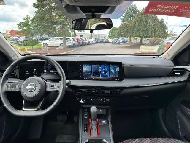 Certified 2026 Nissan Kicks SR w/ Cold Weather Package AWD/4WD image 18