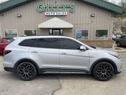 Used 2018 Hyundai Santa Fe Limited AWD/4WD image 1