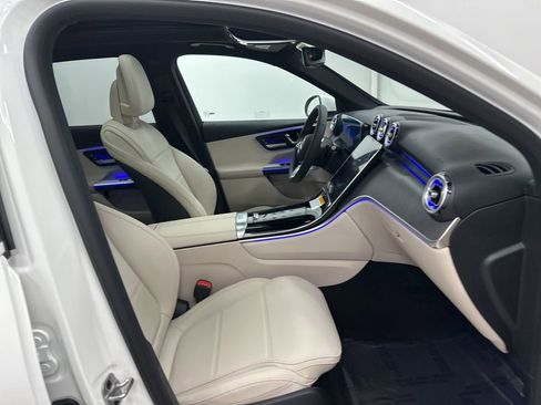 New 2026 Mercedes-Benz GLC 300 image 28