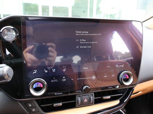 Used 2024 Lexus NX 450h+ AWD w/ Vision Package image 27