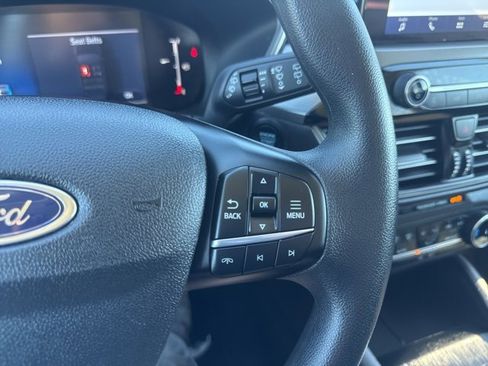 Used 2025 Ford Escape Active image 16
