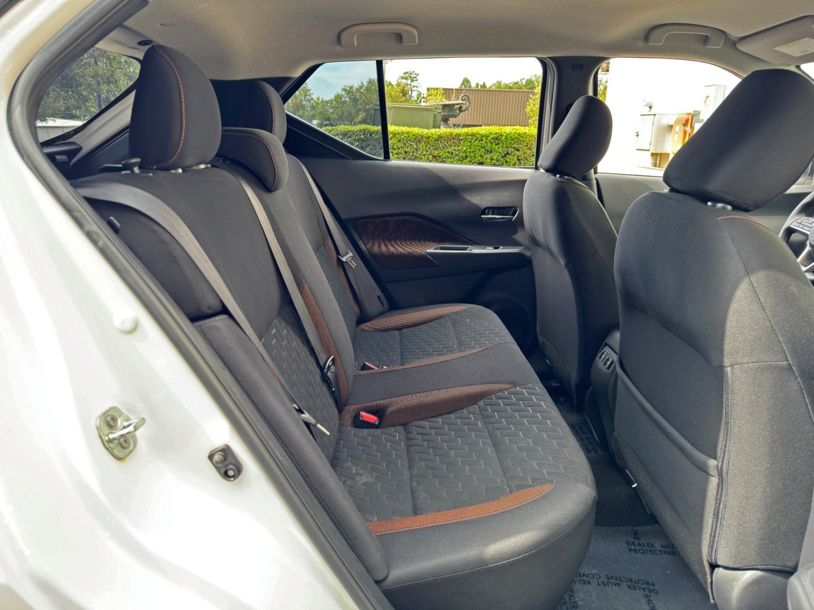 Used 2021 Nissan Kicks SR FWD image 31