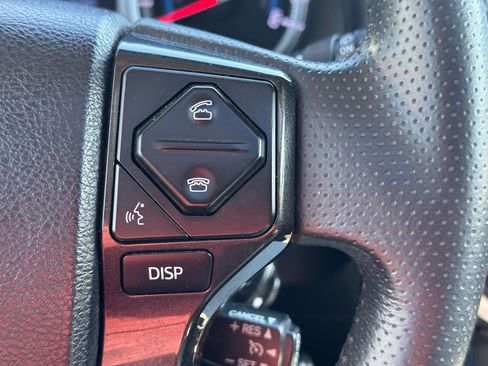 Used 2018 Toyota 4Runner TRD Off-Road Premium image 26