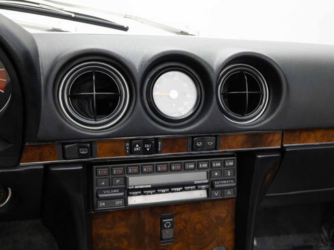 Used 1987 Mercedes-Benz 560 SL image 28