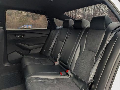 Used 2024 Honda Accord Sport image 14