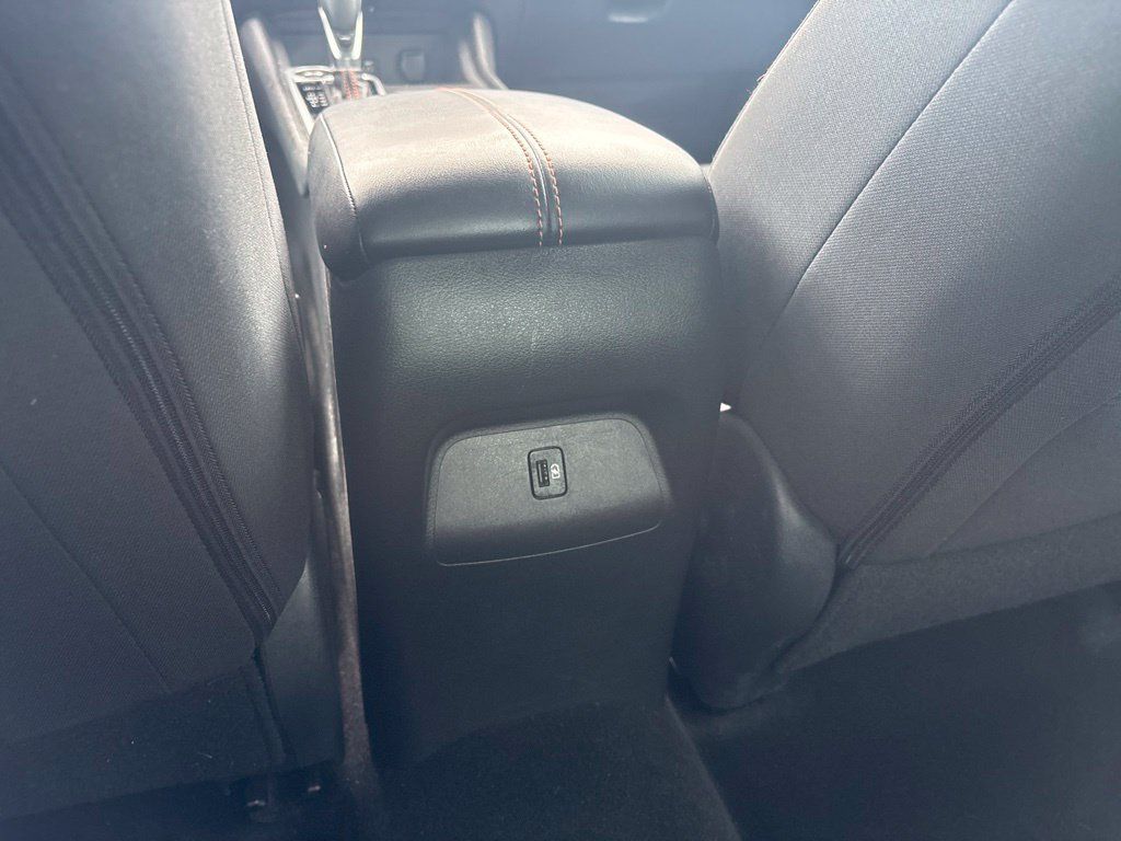 Used 2023 Nissan Sentra SR w/ Electronics Package FWD image 20