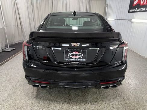 Used 2022 Cadillac CT5 V w/ LPO, ONYX Package AWD/4WD image 5