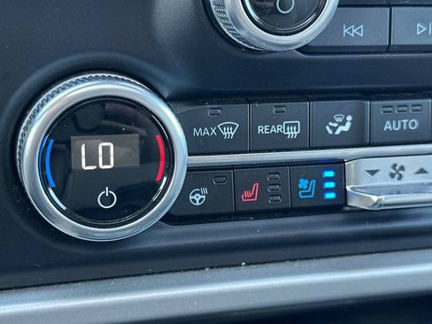 Used 2024 Ford Expedition Max Limited RWD image 28