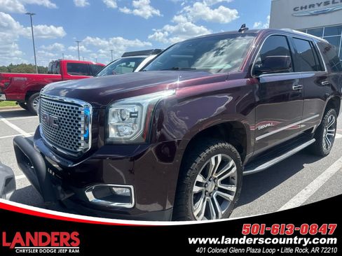 Used 2017 GMC Yukon Denali w/ Open Road Package AWD/4WD image 1