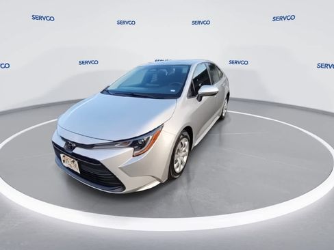 Used 2023 Toyota Corolla LE image 4