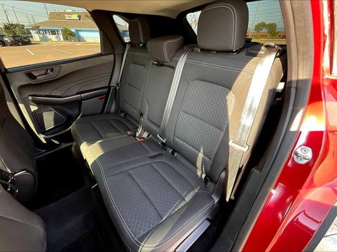Used 2023 Ford Escape Active image 29