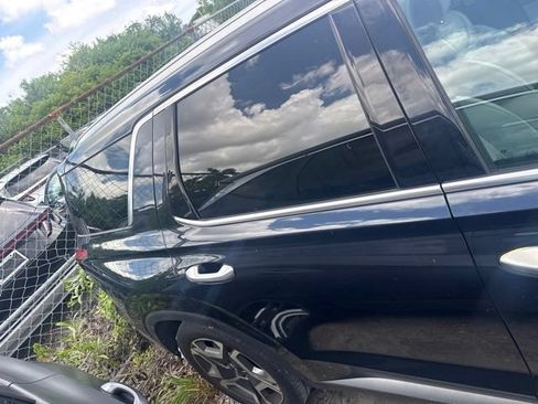 Used 2024 Hyundai Palisade SEL FWD image 5
