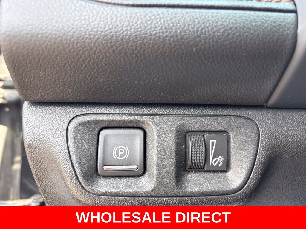 Used 2020 GMC Acadia AT4 AWD/4WD image 15