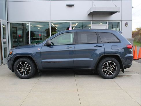 Used 2019 Jeep Grand Cherokee Trailhawk image 6